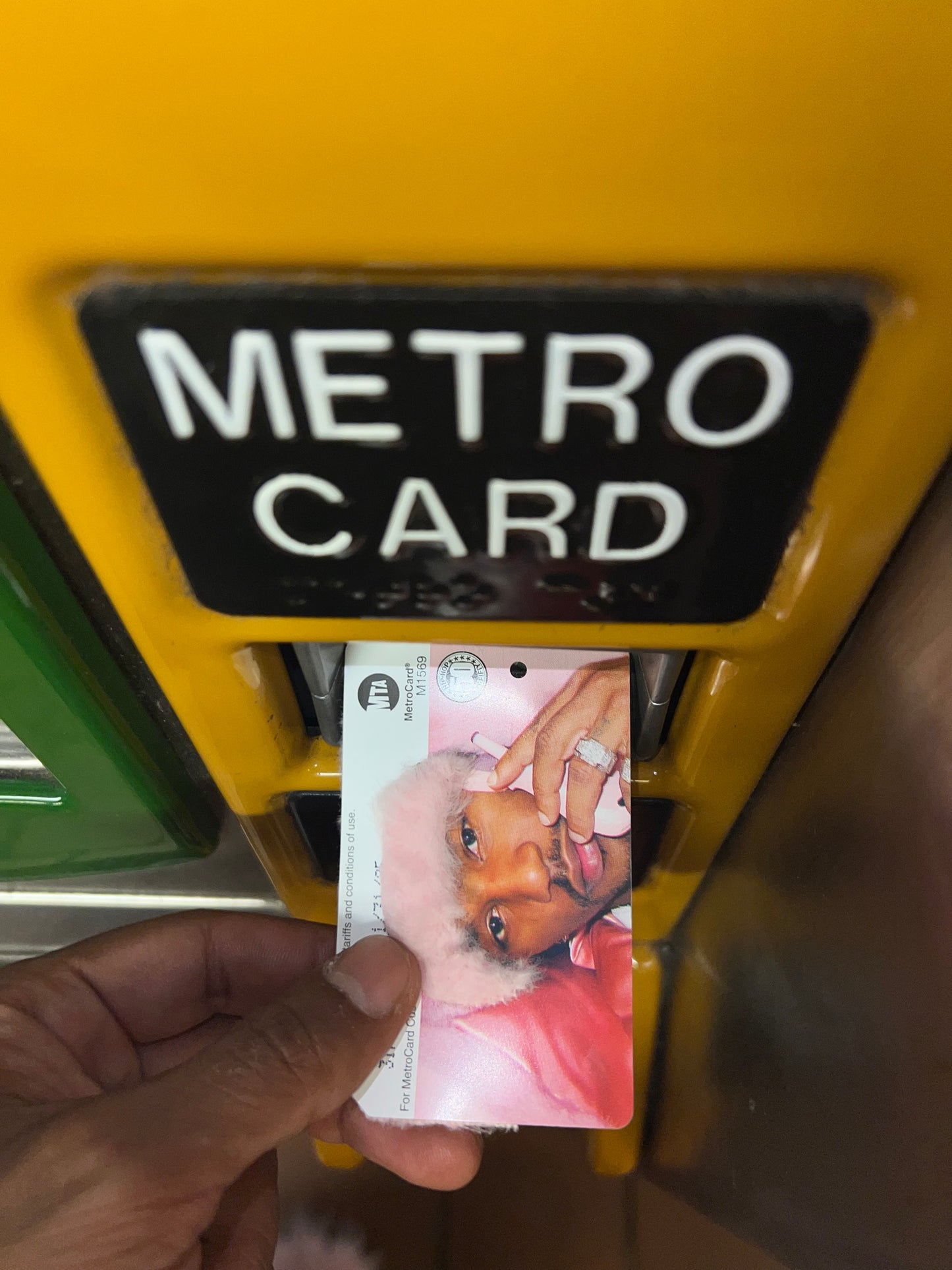 Killa’Cam Furry Metro Card